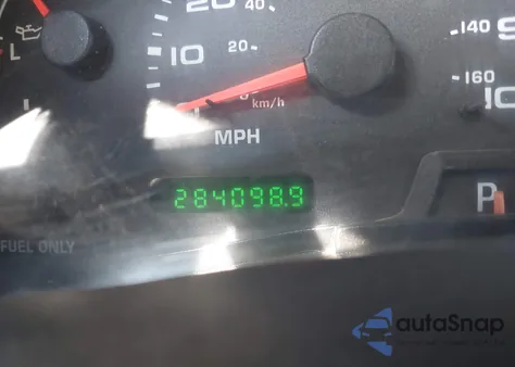 2004 Ford F350 Srw Super Duty z USA, uszkodzony, nr VIN 1FTSW31P84ED97132